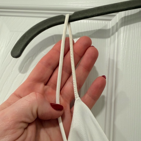 Effortless Elegance: Zara Satin Cowl Neck Cami ✨ - Picture 6 of 7